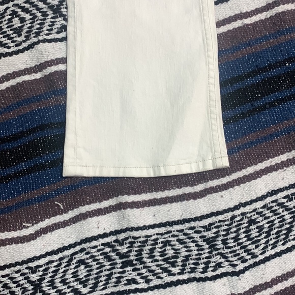 White Miss Me Jeans. 29inch - Picture 2 of 8